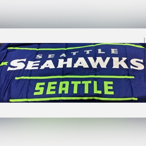 Seattle Seahawk Football Blanket - Picture 7 of 8